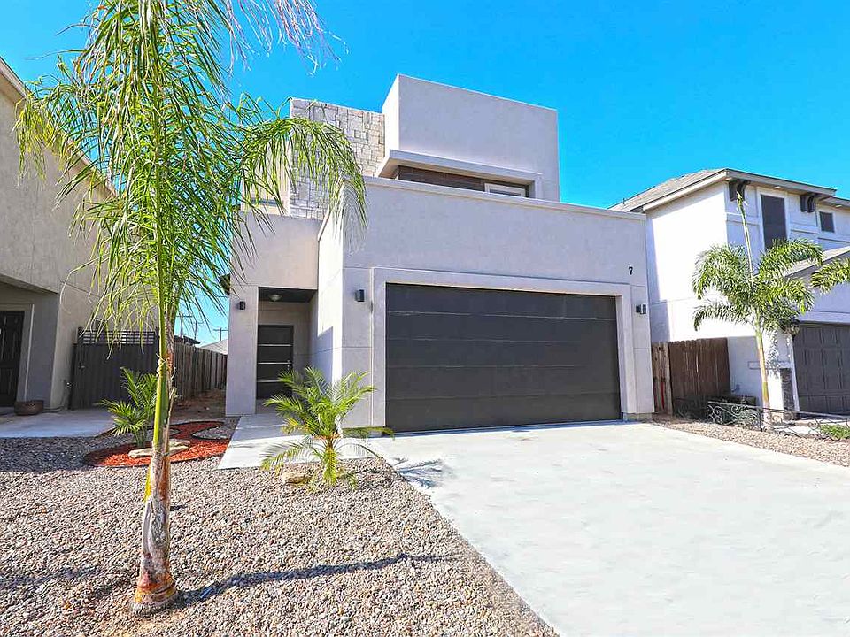 1st image of 205 Aquero Blvd #7