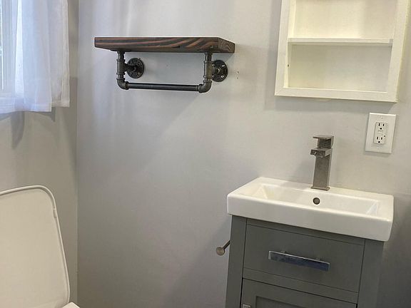 shower sink and shelving