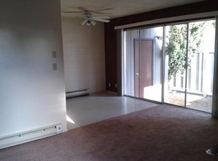 859 E 9th St APT H, Medford, OR 97504