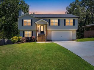 3312 Clearview Dr, Gainesville, GA 30506