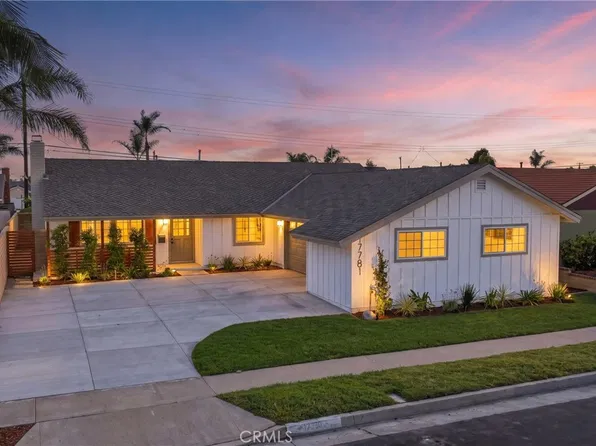 17781 Flintstone Ln, Huntington Beach, CA 92647