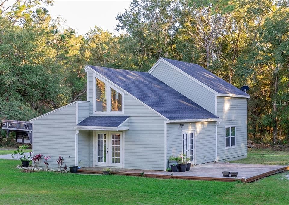 1st image of 3830 Willow Ave