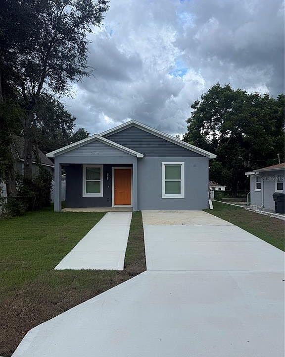 1st image of 707 W 9TH STREET