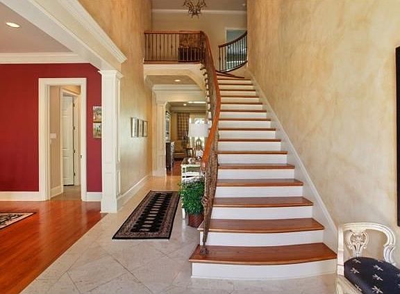 2nd image of 51 Beresford Dr