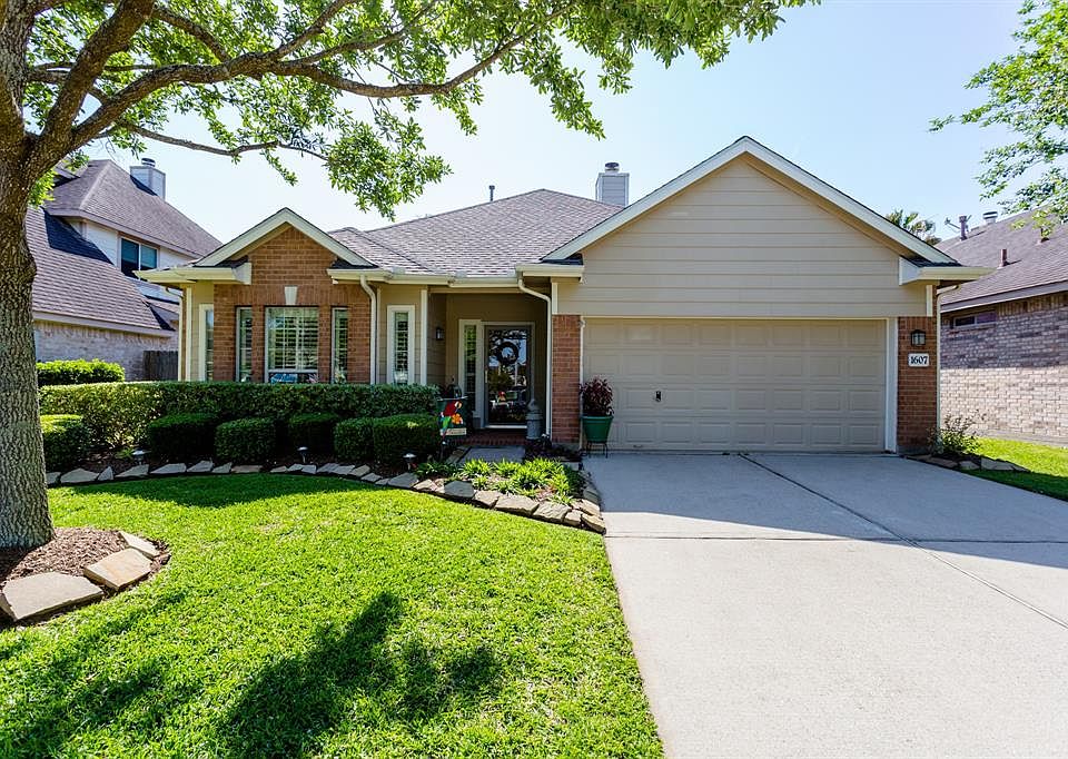 1st image of 1607 Pebble Banks Ln