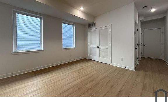 3rd image of 1748 N 22nd St Unit 5