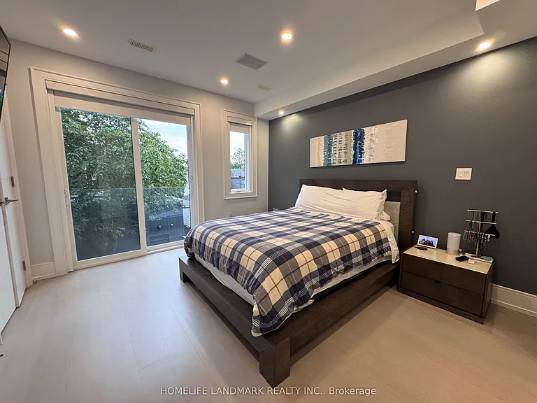 17 Hocken Ave — Photo 11