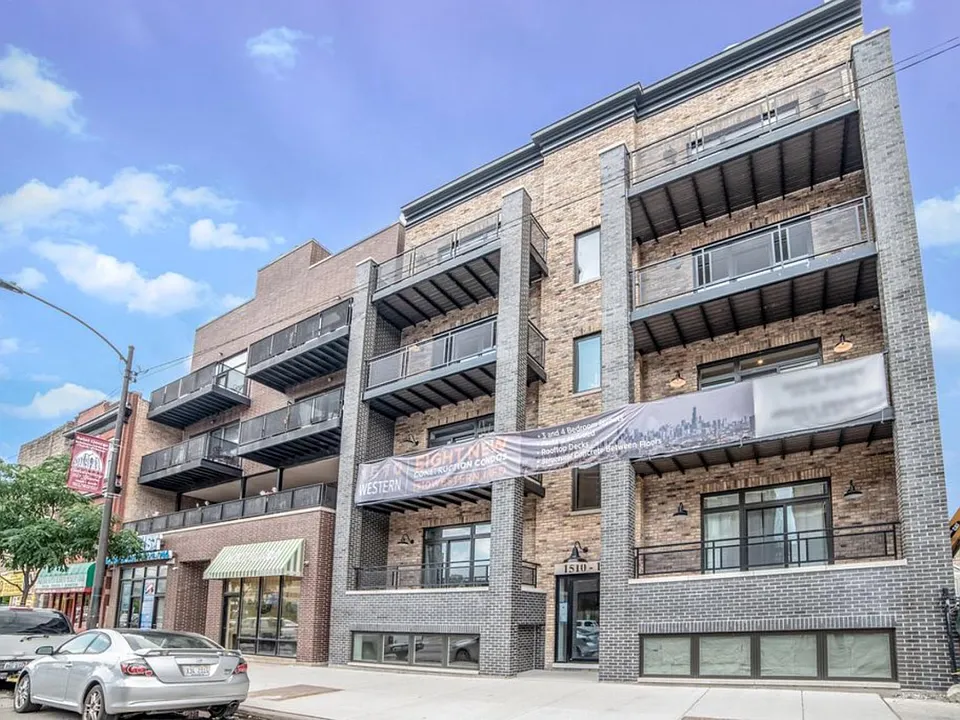 1510 N Western Ave #3S