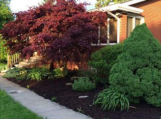 909 Maple Dr, Greensburg, PA 15601