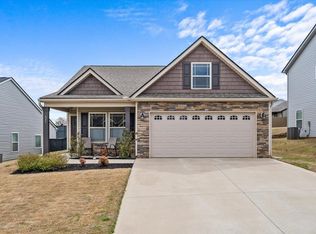 621 Parkway Village Rd, Boiling Springs, SC 29316