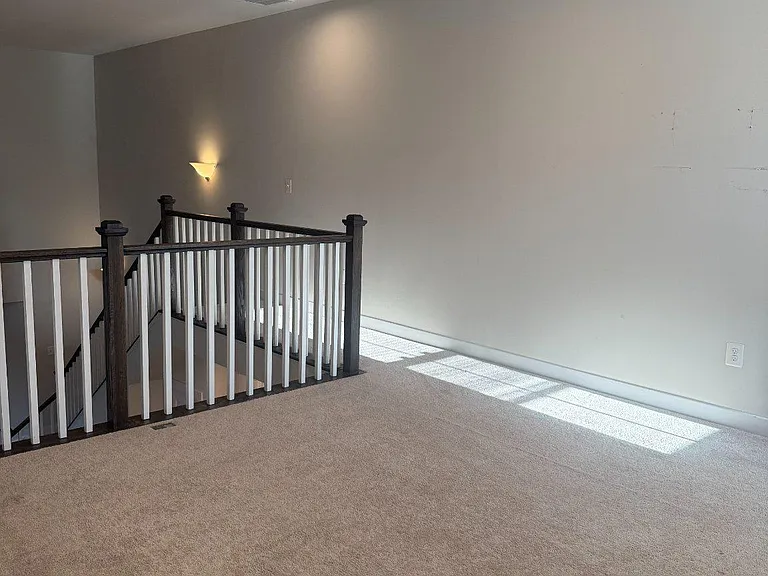 10010 Ruffian Way #R — Photo 17