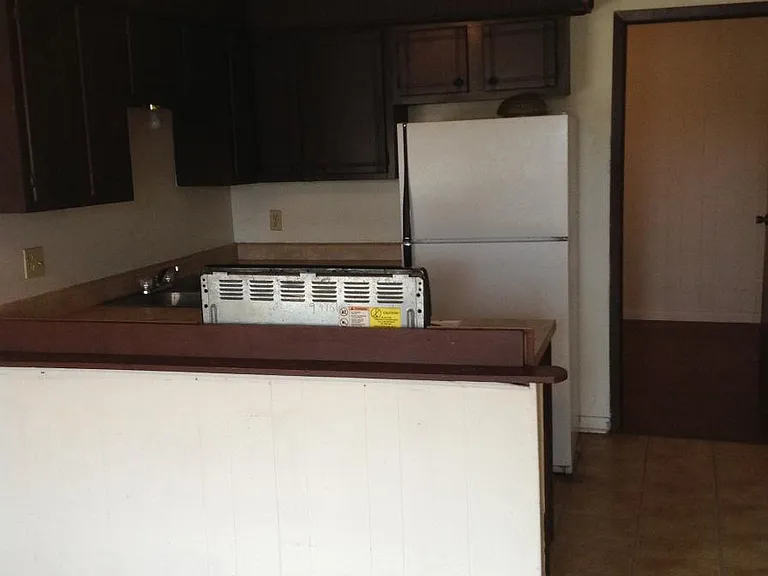 400 E Roseclair St #4 — Photo 6