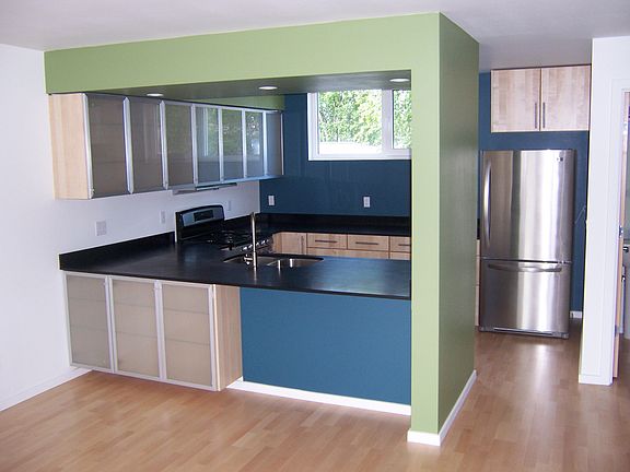 Kitchen, from the living too