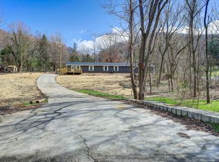 1617 Rock Springs Rd, Kingsport, TN 37664