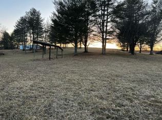 0 Cabbage House Rd, Hillsville, VA 24343