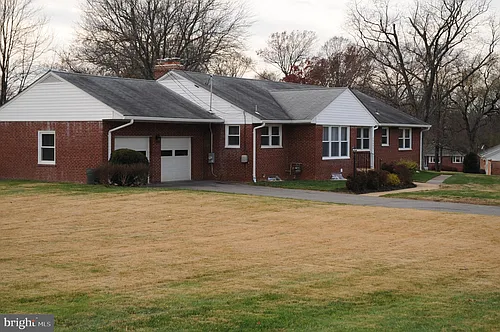 16632 Alden Ave Photo 1