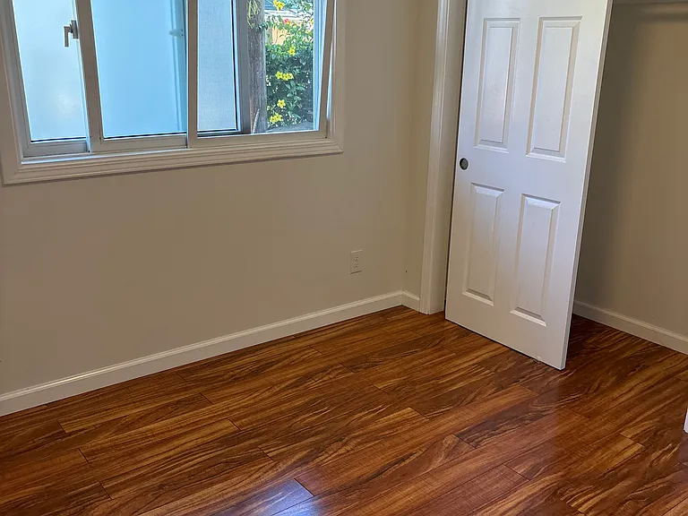 2036 Aupuni St — Photo 7