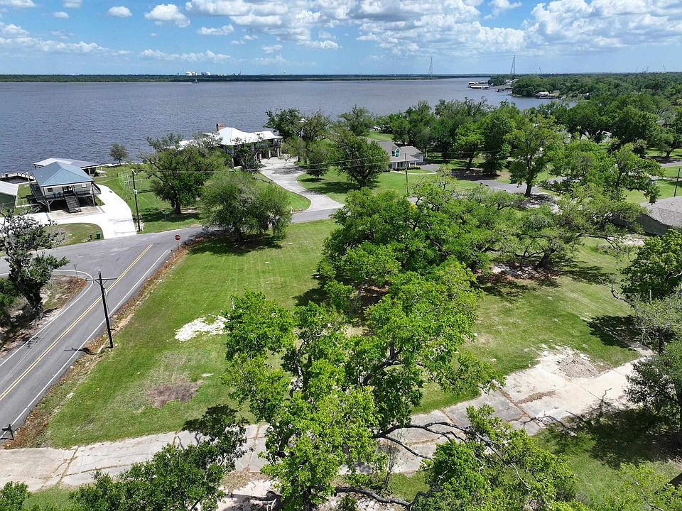 1st image of 1340 Marine Dr