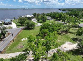 1340 Marine Dr, Sulphur, LA 70665