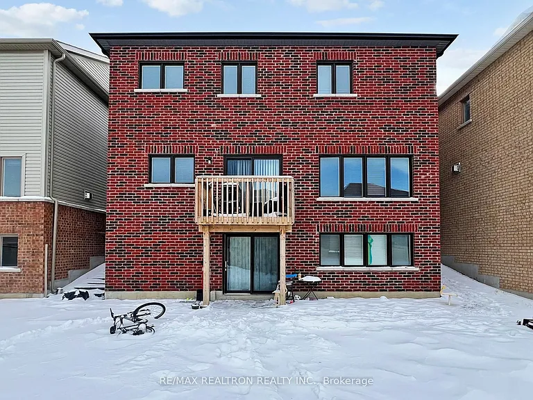 22 Pietrowski Dr #UPPER — Photo 44