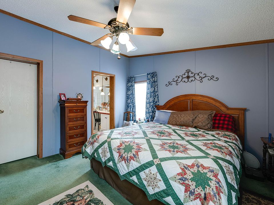 13th image of 482 Hiwassee Dr