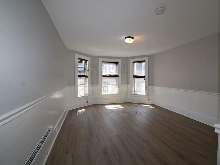 4 6th St #2 — Photo 10