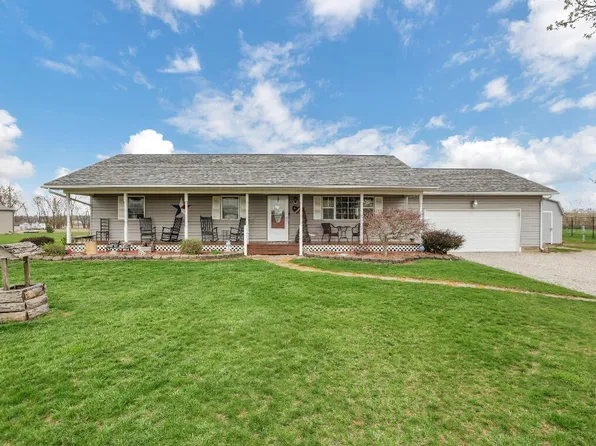 7043 Justus Rd SW, Stoutsville, OH 43154