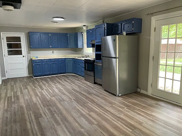 404 S Mayor Caliper Dr — Photo 4