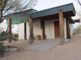 12560 W Hilltop Rd, Tucson, AZ 85736