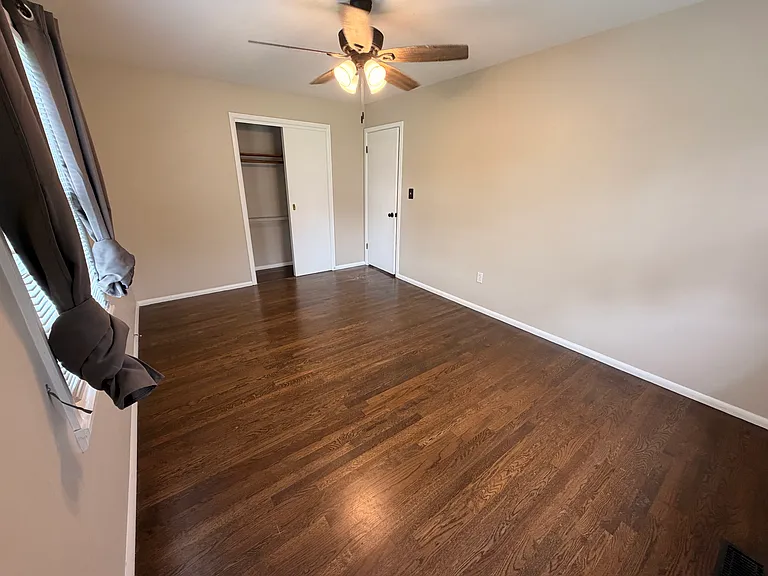 1304 E 11th Ave — Photo 18
