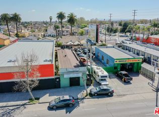 810 E Manchester Ave, Los Angeles, CA 90001