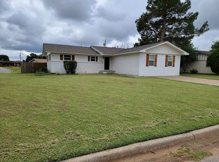 1608 Wilson St, Altus, OK 73521