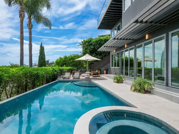 1660 Sunset Plaza Dr, Los Angeles, CA 90069