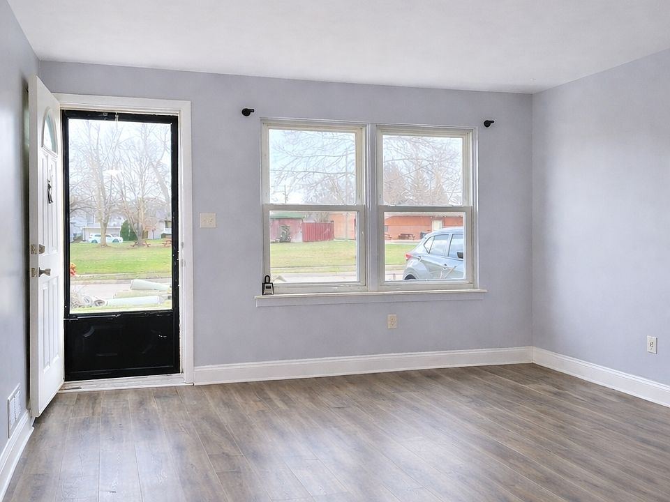 1st image of 2105 Council Ave