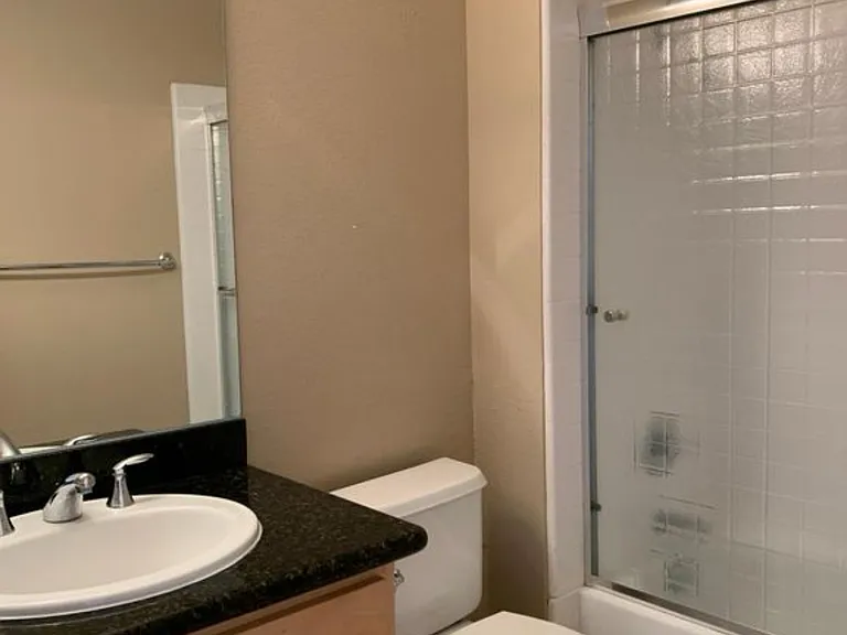 900 Cambridge Dr #74 — Photo 5