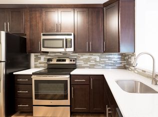 20329 River Ridge Ter APT 201, Ashburn, VA 20147