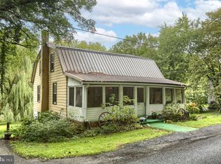 202 Schoolhouse Rd, Duncannon, PA 17020