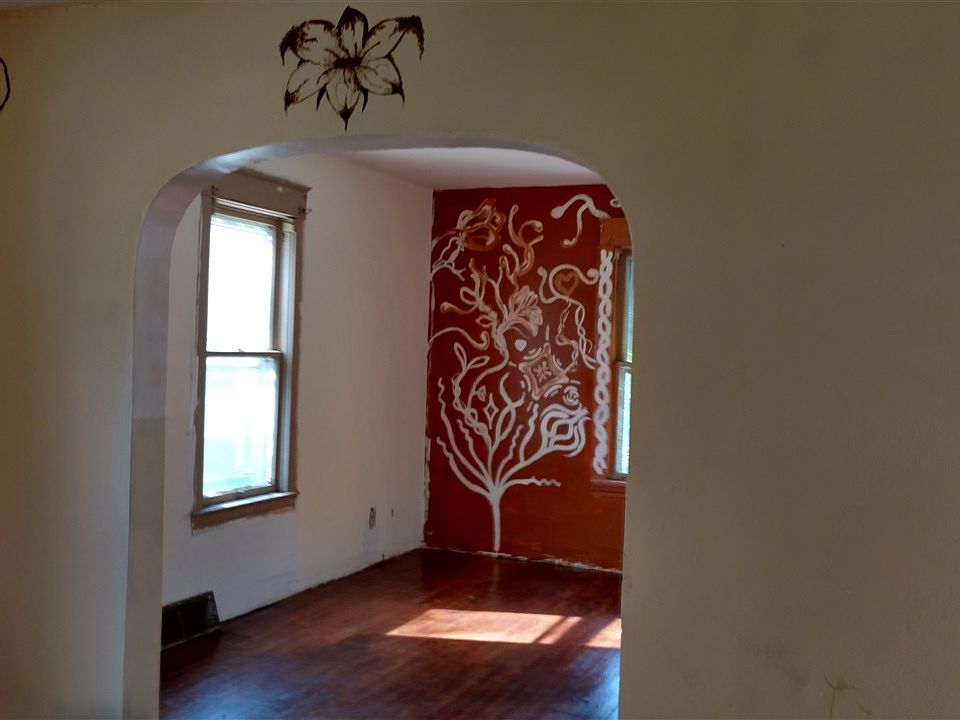 2nd image of 509 S Johnston Ave