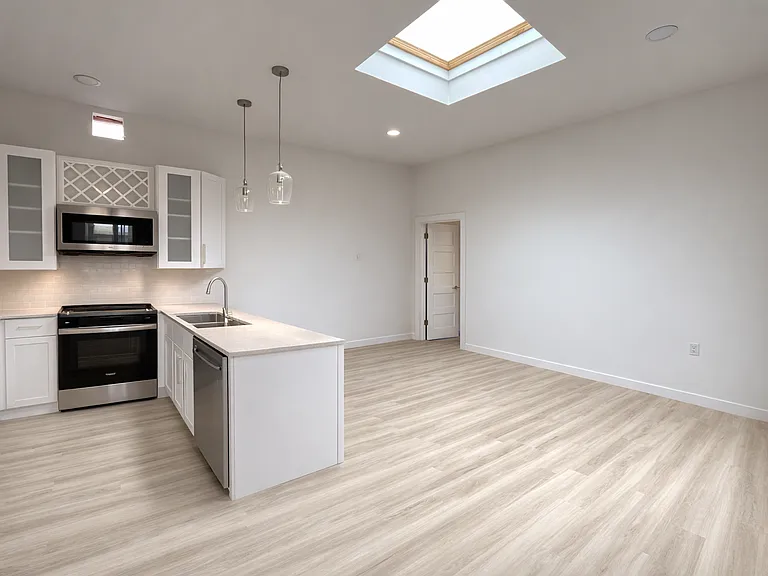 1808 Cleveland Ave #3 — Photo 6