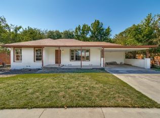 1710 E Garnett St, Gainesville, TX 76240