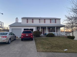 234 Heathrow Ct, Hamilton, OH 45013