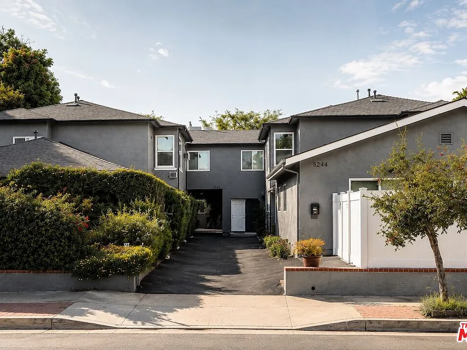 5250 Whitsett Ave
