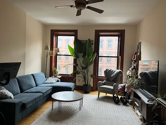 Rented by Owner | media 8