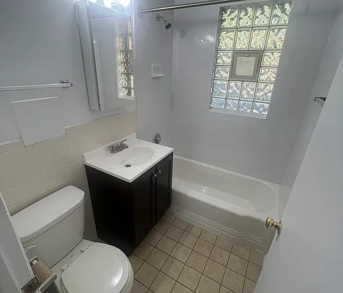 5741 W 35th St #12F — Photo 6