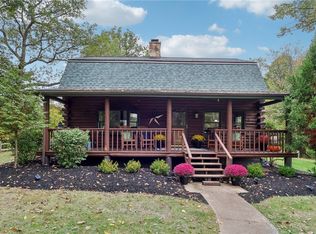 863 Independence Rd, Aliquippa, PA 15001