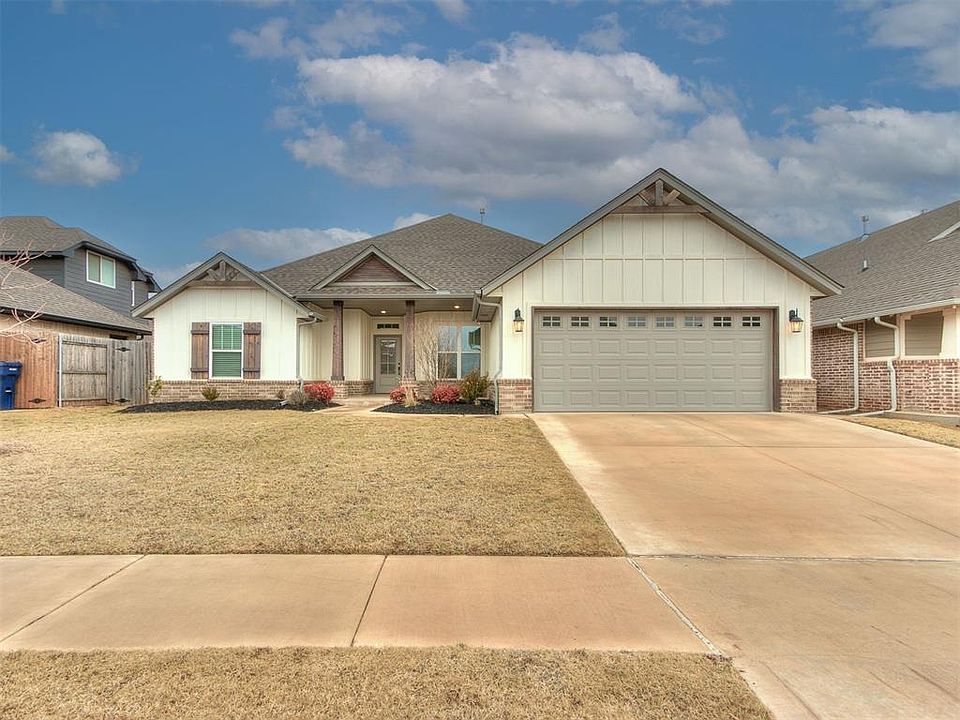 1st image of 6513 NW 150th Ter