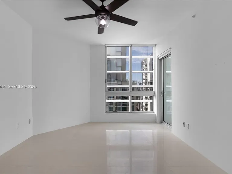 300 S Biscayne Blvd #T-3702 — Photo 17
