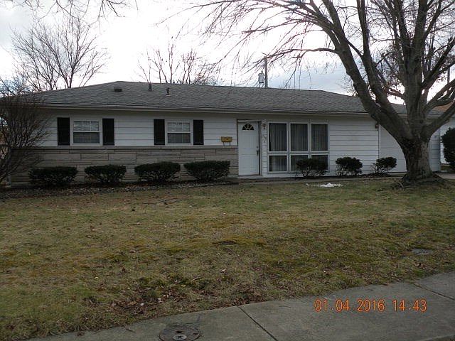 1st image of 702 W Roselawn St