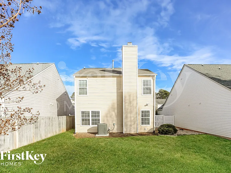 11013 Feather Grass Ln — Photo 15