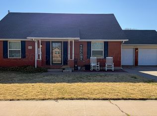 1601 Maple Ave, Panhandle, TX 79068